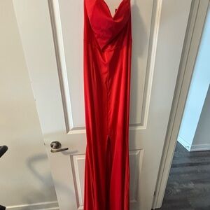 Elegant Red Strapless Gown